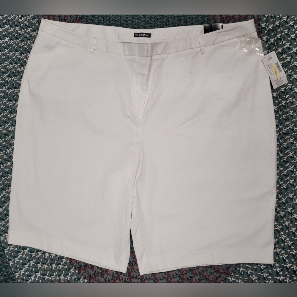 New Fashion Bug White Chino Style Shorts Plus Sz 26W